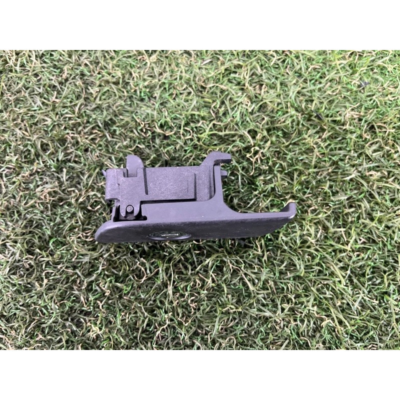 Личинка замка двери с ключом (кузов и элементы) AUDI A4 B9 2017 2.0 107837167EN