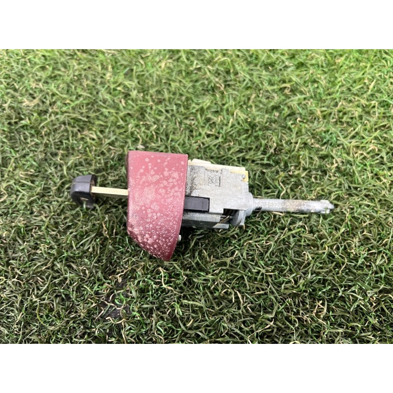 Личинка замка двери с ключом (кузов и элементы) BMW X3 F25 2012 3.0 51217290473