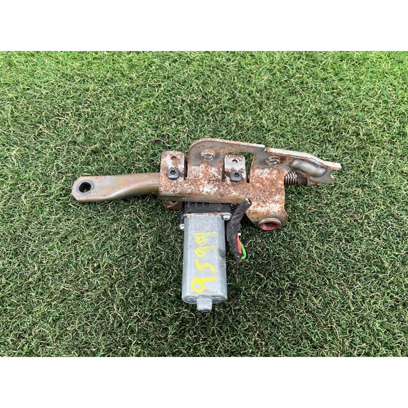 Моторчик регулировки сидения (электрика) Volkswagen Touareg FL 2015 3.6 8K0959111