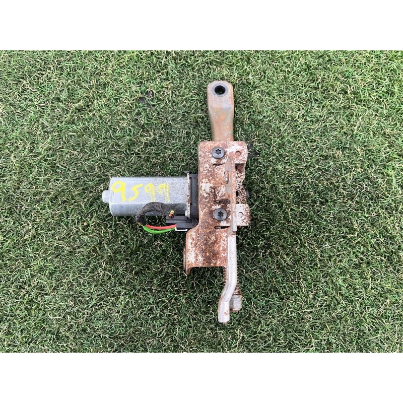 Моторчик регулировки сидения (электрика) Volkswagen Touareg FL 2015 3.6 8K0959111