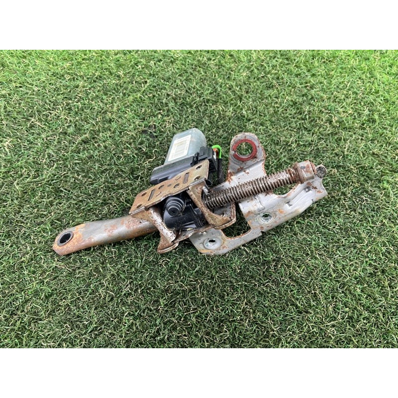 Моторчик регулировки сидения (электрика) Volkswagen Touareg FL 2015 3.6 8K0959111