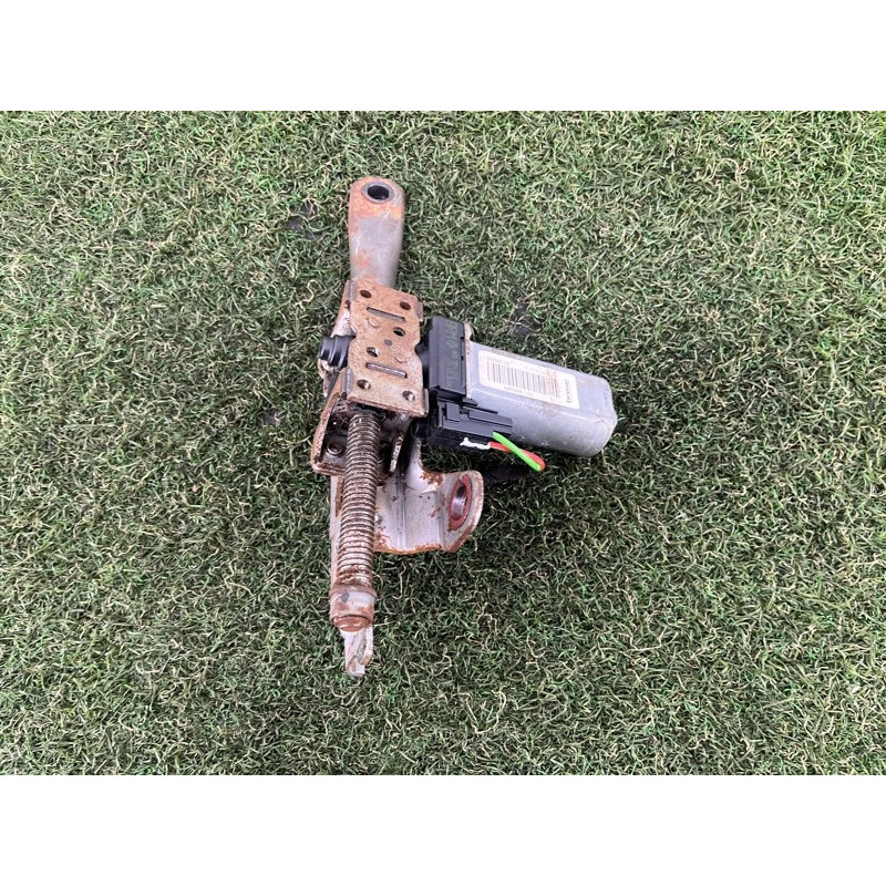 Моторчик регулировки сидения (электрика) Volkswagen Touareg FL 2015 3.6 8K0959111