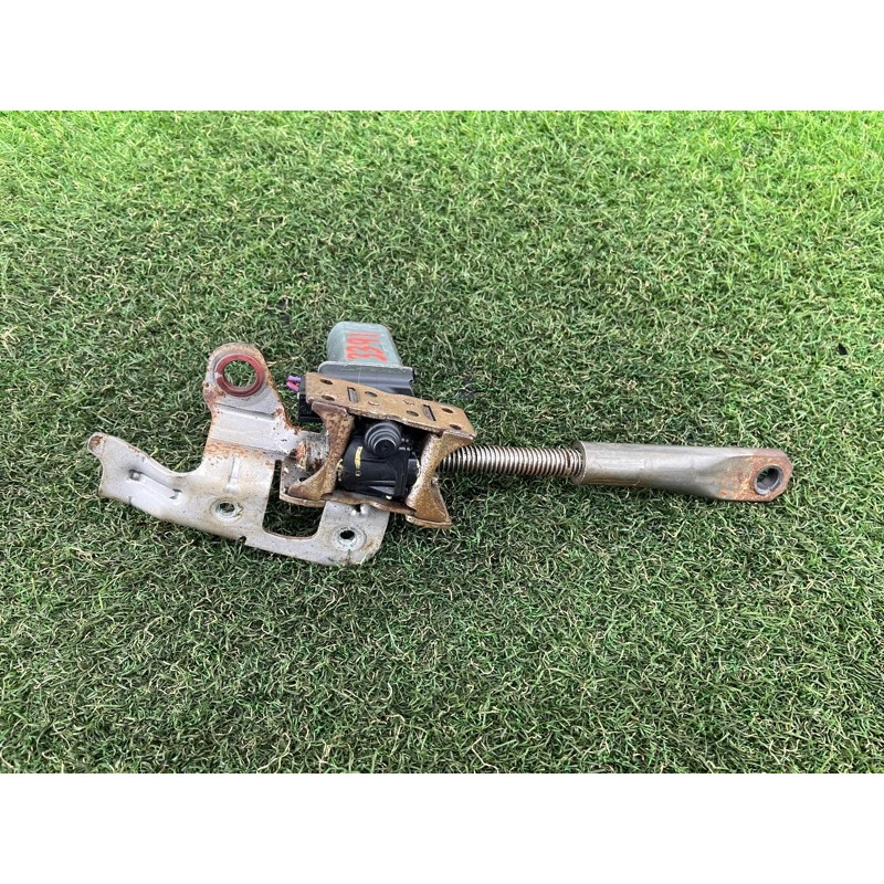 Моторчик регулировки сидения (электрика) Volkswagen Touareg FL 2015 3.6 8K0959112