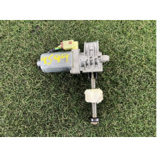 Моторчик регулировки сидения