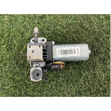 Моторчик регулировки сидения