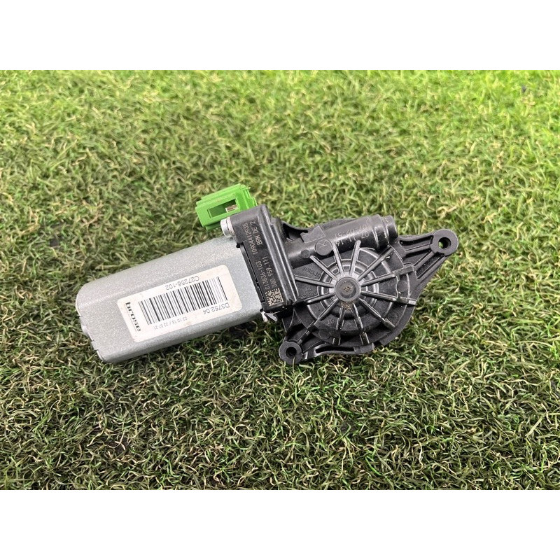 Моторчик регулировки сидения (электрика) AUDI A4 B9 2017 2.0 3Q0959111