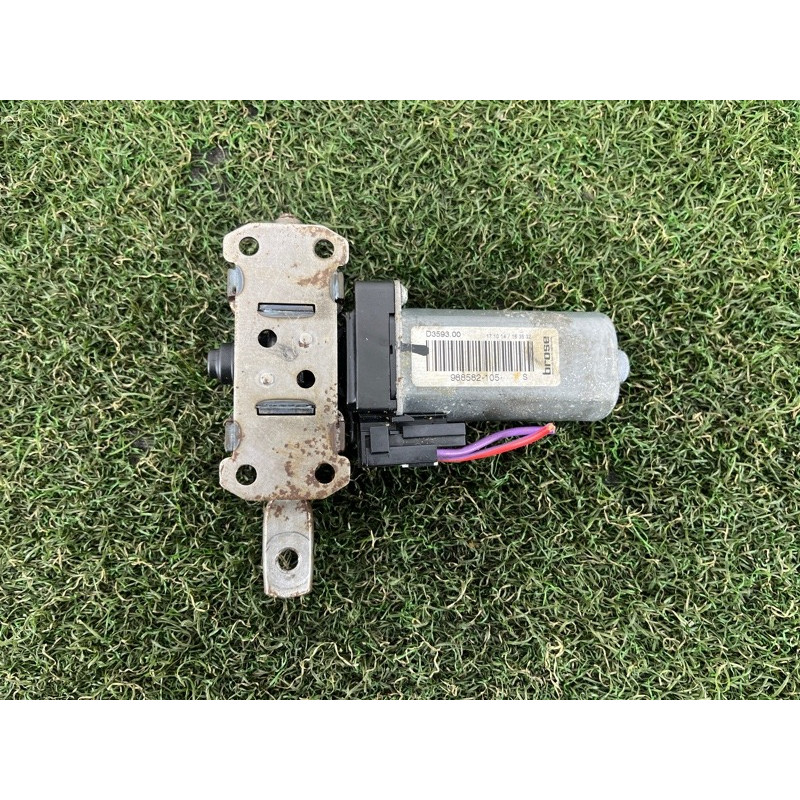 Моторчик регулировки сидения (электрика) Volkswagen Touareg FL 2015 3.6 8K0959761