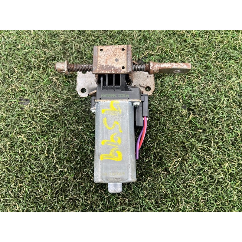 Моторчик регулировки сидения (электрика) Volkswagen Touareg FL 2015 3.6 8K0959761