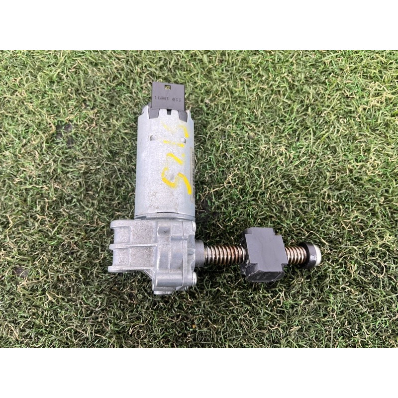 Моторчик регулировки сидения (электрика) AUDI Q5 8R 2012 3.2 CALB 5N0959762D