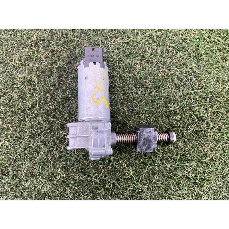 Моторчик регулировки сидения (электрика) AUDI Q5 8R 2012 3.2 CALB 5N0959762D