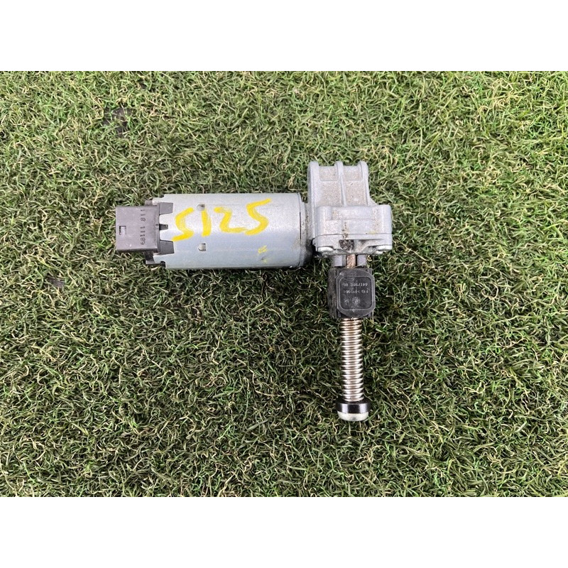 Моторчик регулировки сидения (электрика) AUDI Q5 8R 2012 3.2 CALB 5N0959761C