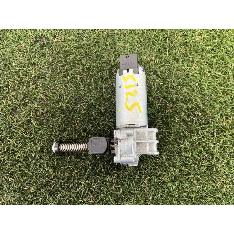 Моторчик регулировки сидения (электрика) AUDI Q5 8R 2012 3.2 CALB 5N0959761C