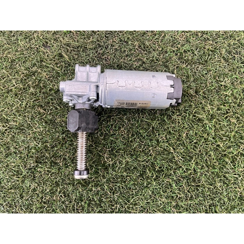 Моторчик регулировки сидения (электрика) AUDI Q5 8R 2012 3.2 CALB 5N0959761C