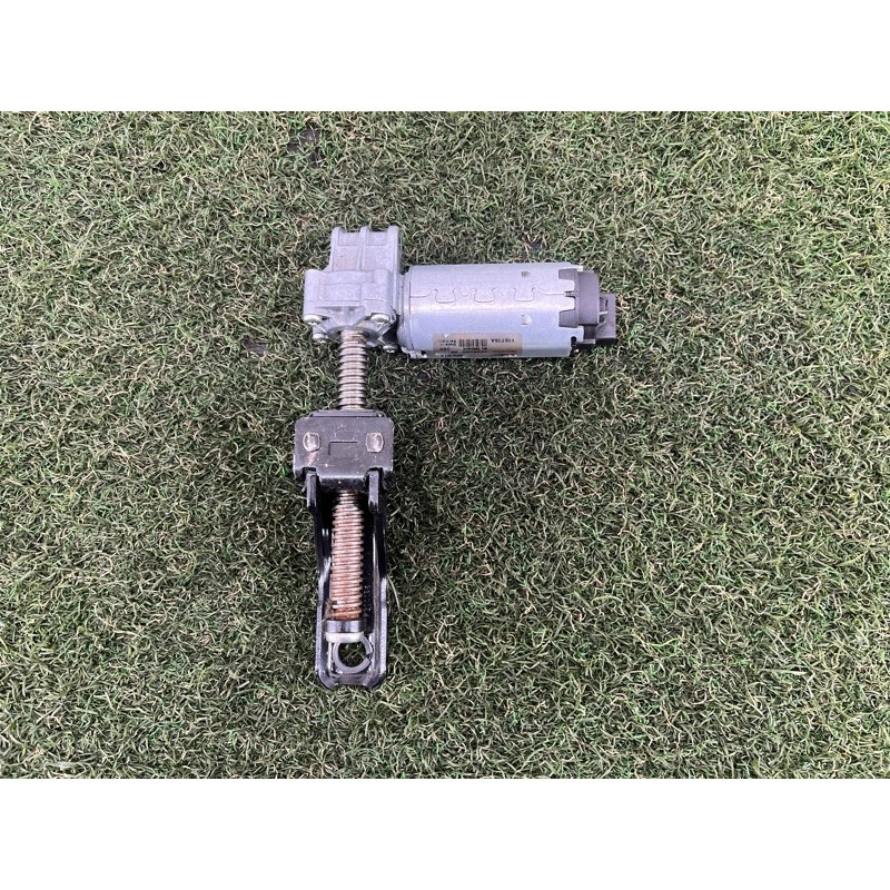 Моторчик регулировки сидения (электрика) AUDI Q5 8R 2012 3.2 CALB 5N0959111A