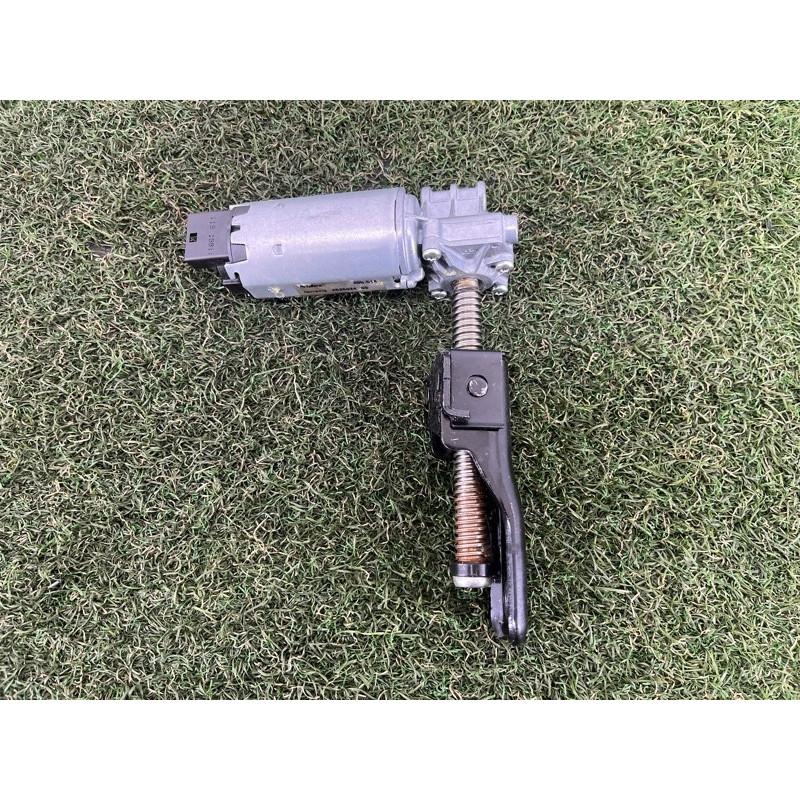 Моторчик регулировки сидения (электрика) AUDI Q5 8R 2012 3.2 CALB 5N0959111A