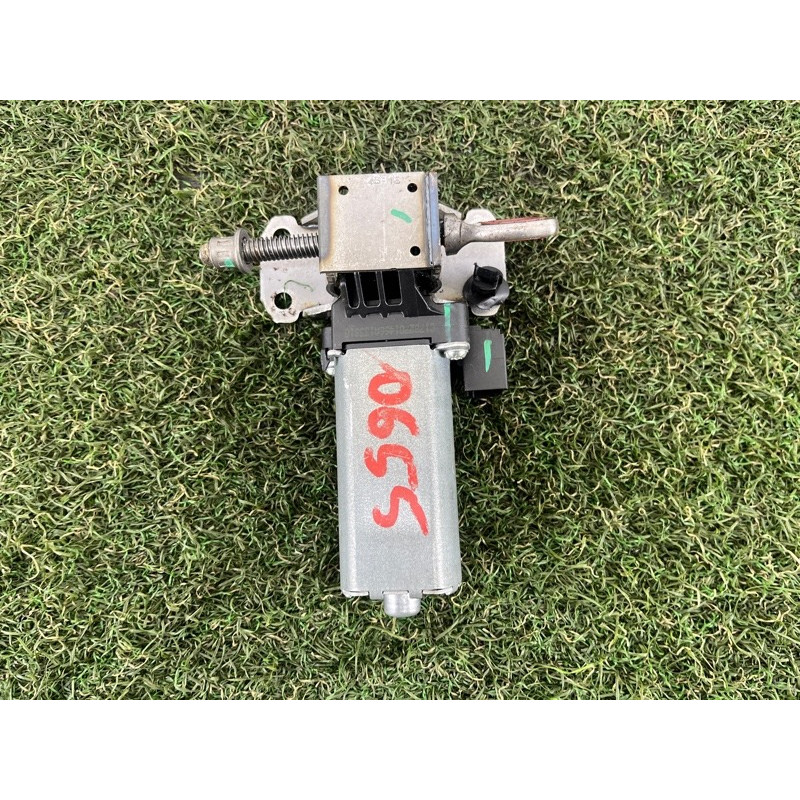 Моторчик регулировки сидения (электрика) AUDI A4 B9 2017 2.0 3Q0959248