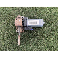 Моторчик регулировки сидения