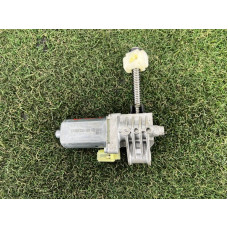 Моторчик регулировки сидения