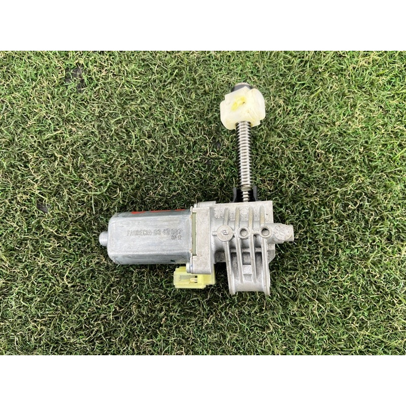 Моторчик регулировки сидения (электрика) BMW X5 E70 2008 3.0 N52N 67319146330