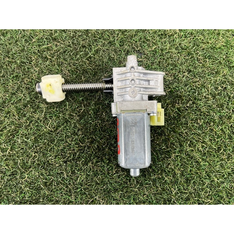 Моторчик регулировки сидения (электрика) BMW X5 E70 2008 3.0 N52N 67319146330