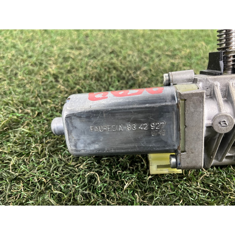 Моторчик регулировки сидения (электрика) BMW X5 E70 2008 3.0 N52N 67319146330