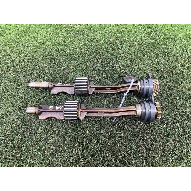 Балансирный вал (двигатель и элементы) AUDI A3 8V 2015 1.8 06H198205Q