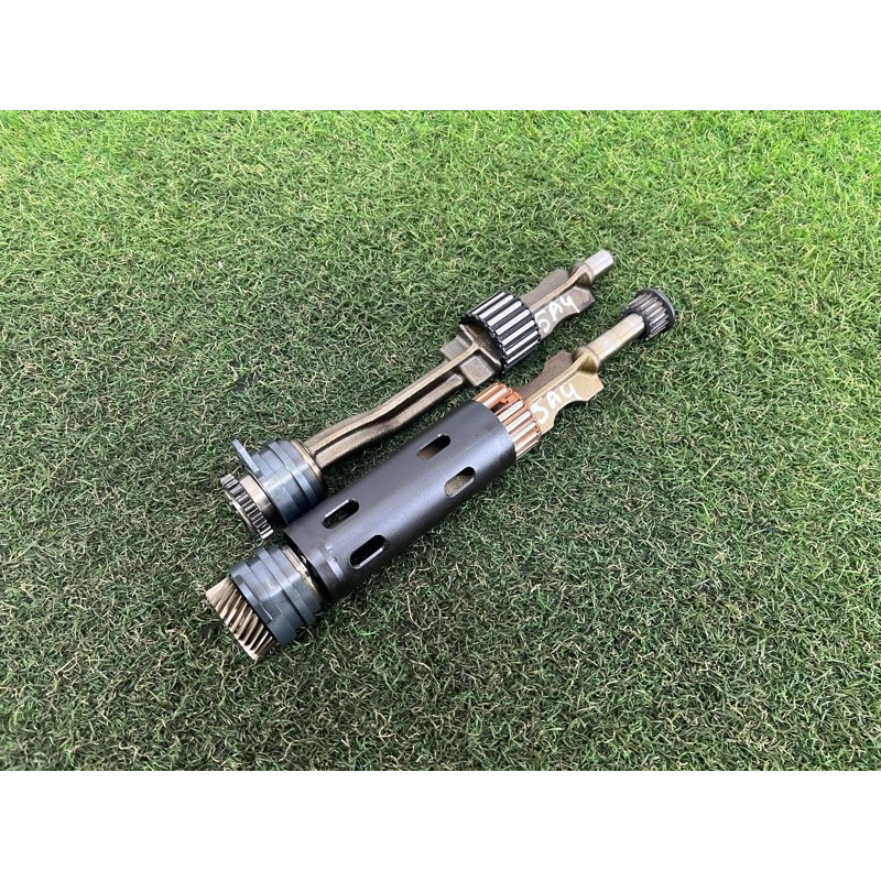 Балансирный вал (двигатель и элементы) AUDI A4 B9 2017 2.0 06H198205AC