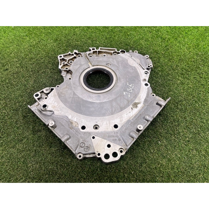 Крышка двигателя (двигатель и элементы) AUDI Q5 8R 2012 3.2 CALB 06E103171BH