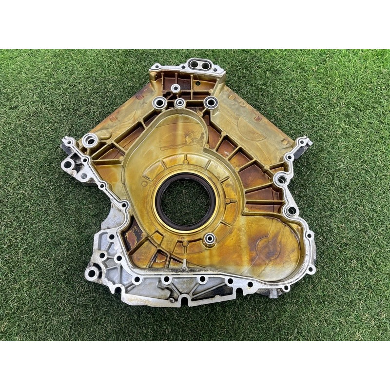 Крышка двигателя (двигатель и элементы) AUDI Q5 8R 2012 3.2 CALB 06E103171BH