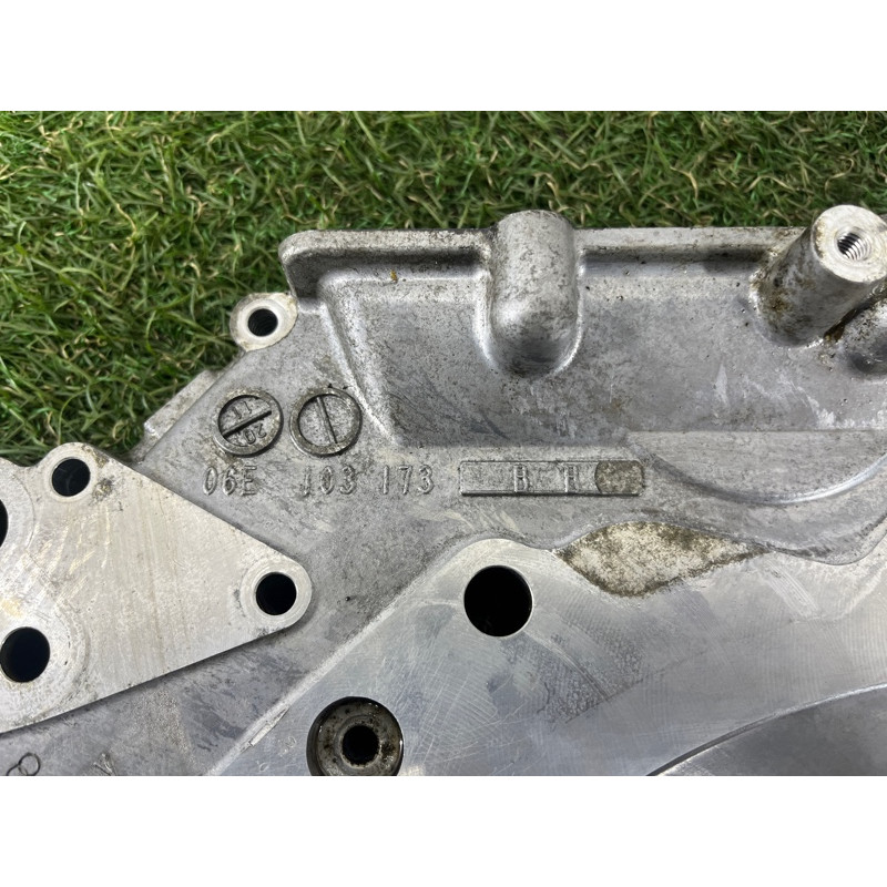 Крышка двигателя (двигатель и элементы) AUDI Q5 8R 2012 3.2 CALB 06E103171BH