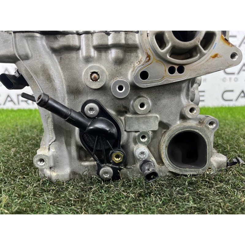 Головка блока цилиндров (двигатель и элементы) AUDI A3 8V 2015 1.8 06K103063AL