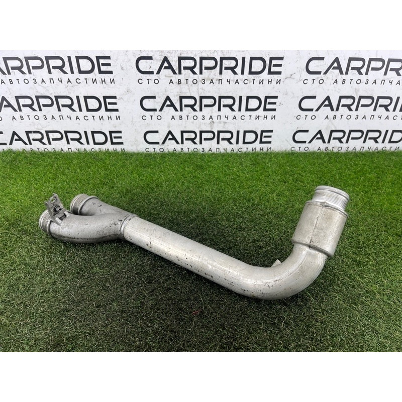 Патрубок интеркулера (двигатель и элементы) Volkswagen Touareg II NF 2013 3.0 7P6145941B