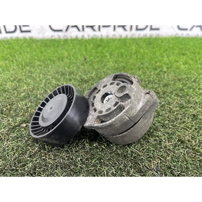 Ролик натяжной (двигатель и элементы) AUDI Q5 8R 2012 3.2 CALB 06E903133Q