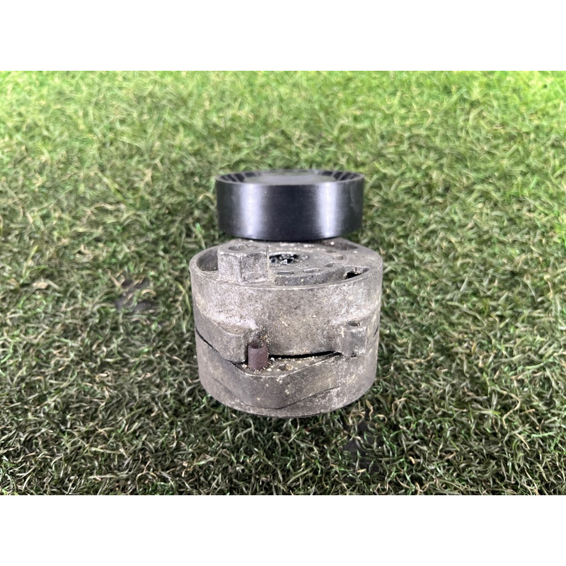 Ролик натяжной (двигатель и элементы) AUDI Q5 8R 2012 3.2 CALB 06E903133Q