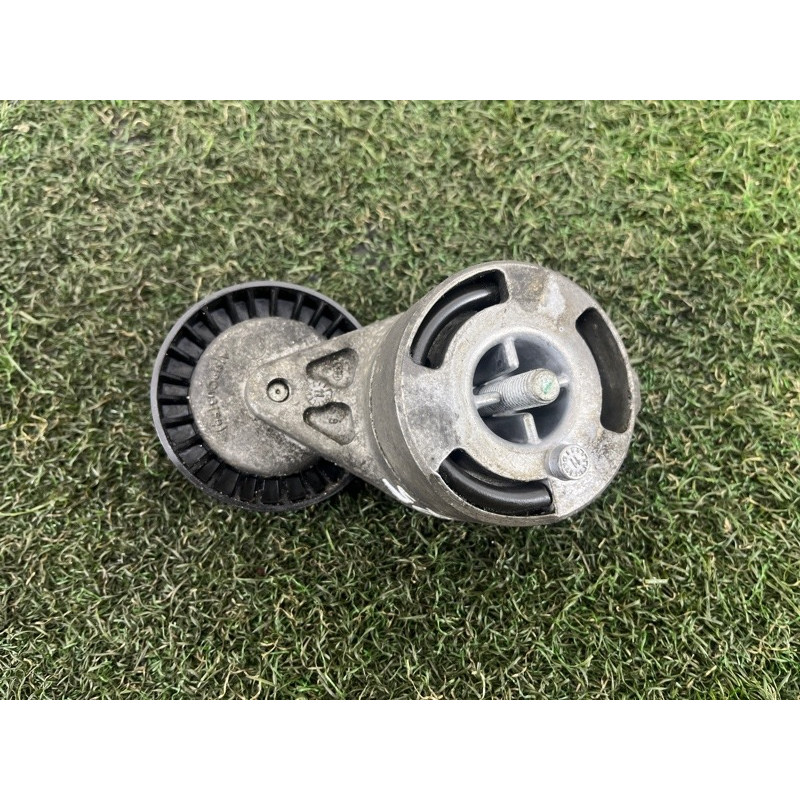 Ролик натяжной (двигатель и элементы) AUDI Q5 8R 2012 3.2 CALB 06E903133Q