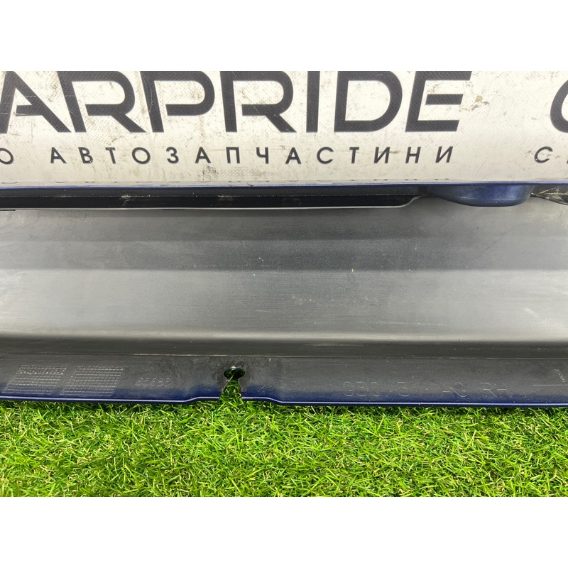 Накладка на поріг (кузов і елементи) BMW 5-series G30 2017 2.0 B46B20 51777475604