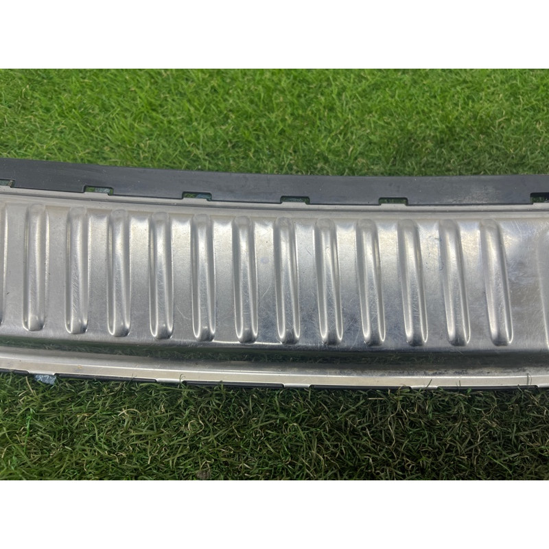 Накладка замка крышки багажника (салон) Volkswagen Touareg FL 2015 3.6 7P0863459F5R5