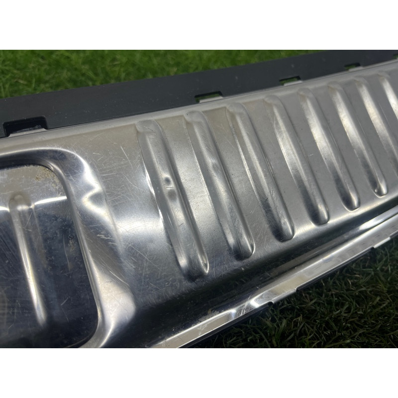 Накладка замка крышки багажника (салон) Volkswagen Touareg FL 2015 3.6 7P0863459F5R5