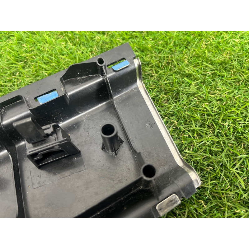 Накладка замка крышки багажника (салон) Volkswagen Touareg FL 2015 3.6 7P0863459F5R5