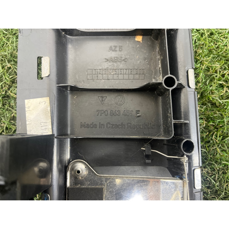 Накладка замка крышки багажника (салон) Volkswagen Touareg FL 2015 3.6 7P0863459F5R5