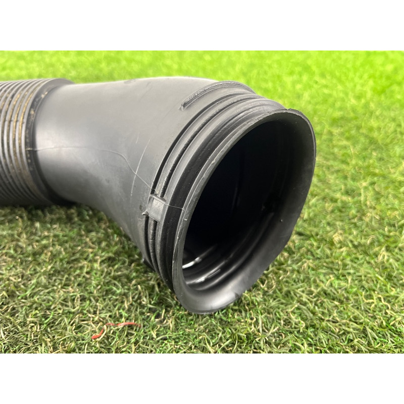 Патрубок воздушного фильтра (впускная система) Volkswagen Amarok 2H 2012 2.0 2H0129618