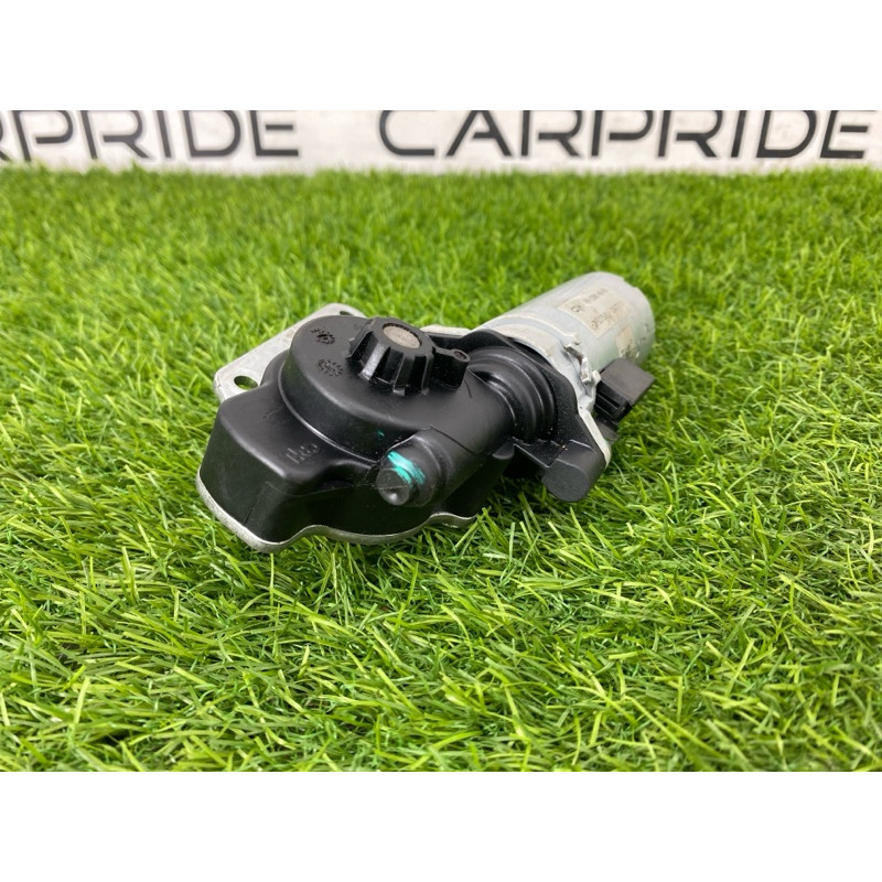 Моторчик регулировки сидения (электрика) BMW X3 F25 2012 3.0 67316973596