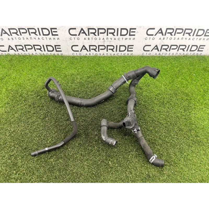 Патрубок (система охлаждения) AUDI A3 8V 2018 2.0 CZRA 5Q0122101FS