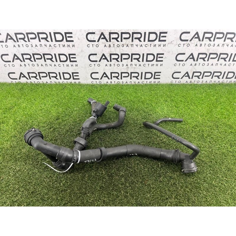 Патрубок (система охлаждения) AUDI A3 8V 2018 2.0 CZRA 5Q0122101FS