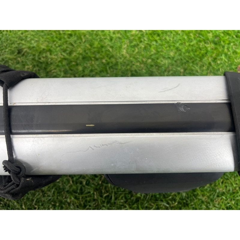 Рейлинг на крышу (кузов и элементы) AUDI Q5 8R 2012 3.2 CALB 8R0071151AA