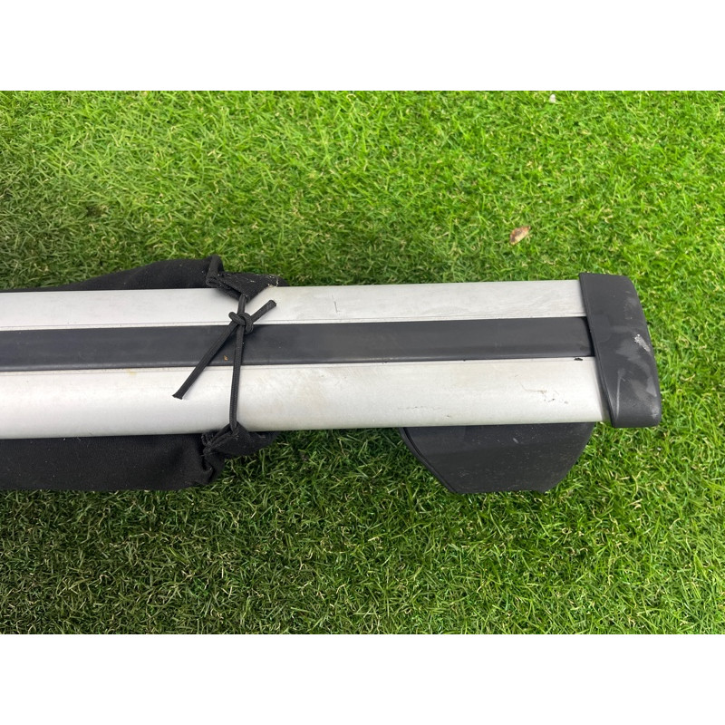 Рейлинг на крышу (кузов и элементы) AUDI Q5 8R 2012 3.2 CALB 8R0071151AA