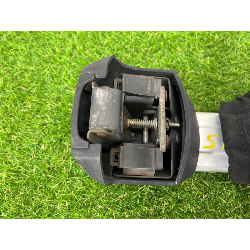 Рейлинг на крышу (кузов и элементы) AUDI Q5 8R 2012 3.2 CALB 8R0071151AA