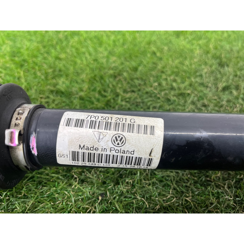 Привод (трансмиссия) Volkswagen Touareg FL 2015 3.6 7P0501201G