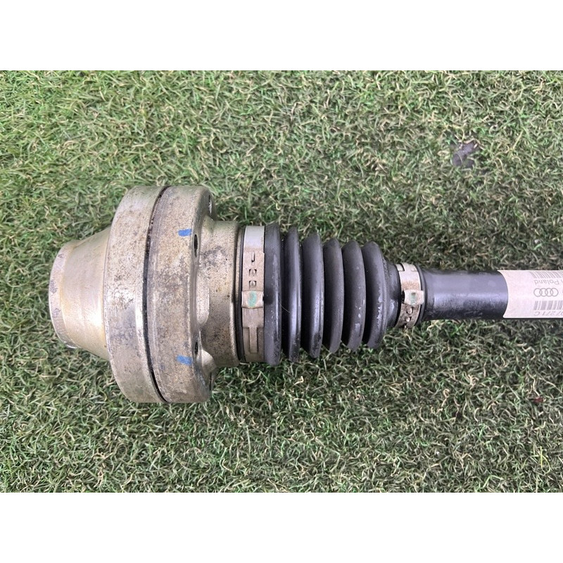 Привод (трансмиссия) Volkswagen Touareg FL 2015 3.6 7P0407271C