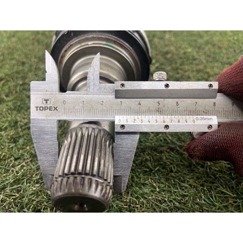 Привід (трансмісія) BMW 5-series G30 2017 2.0 B46B20 33208664048